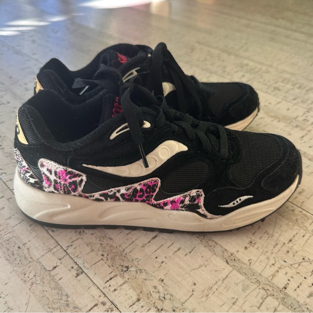 Saucony Shadow Grid sneakers with leopard calf hair.